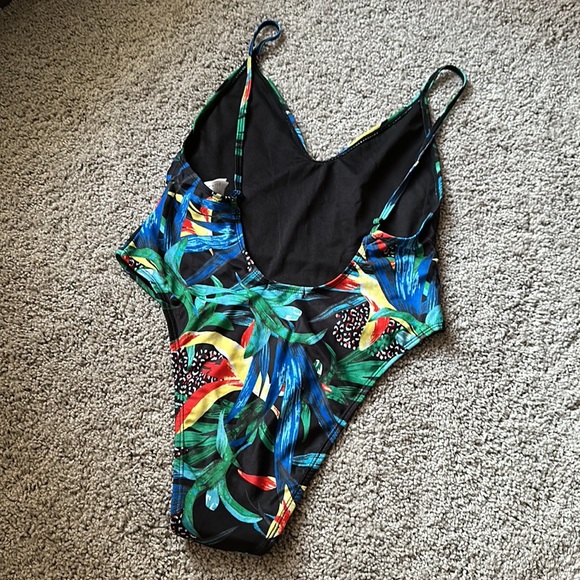 Swimsuit High Leg Tropical - Picture 3 of 4